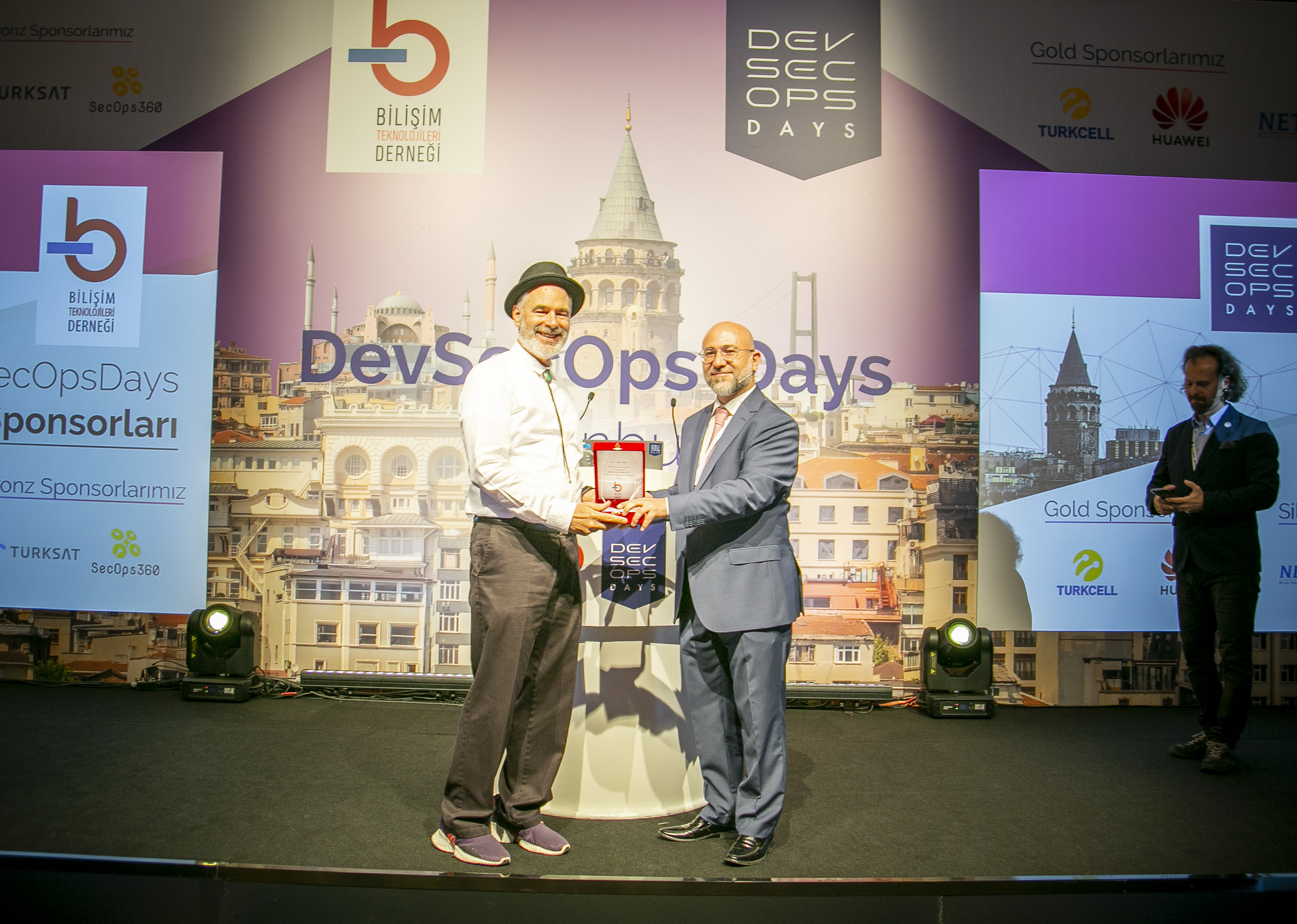 DevSecOps Days İstanbul Resimleri – Arafat Salih Aydıner